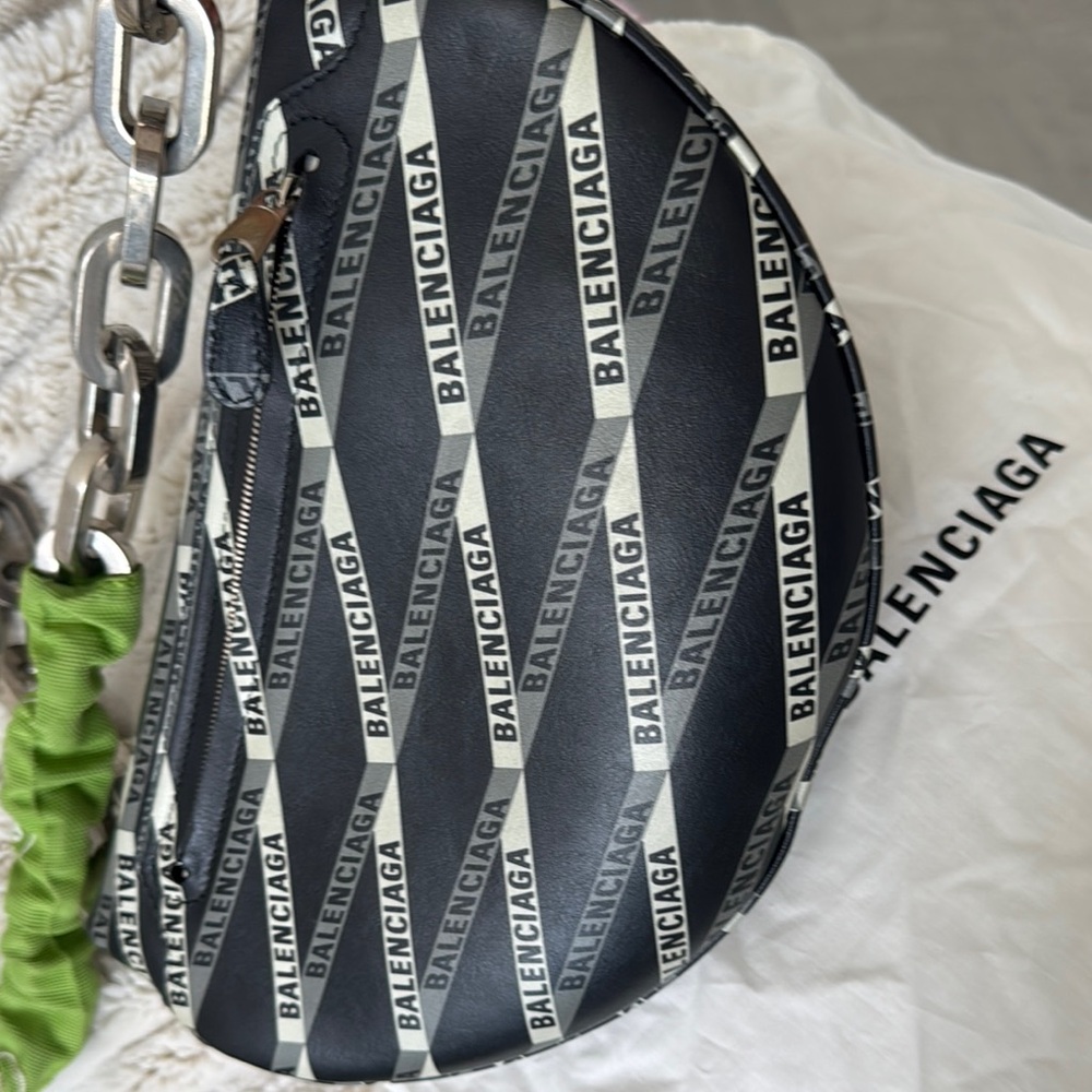 Balenciaga Black and Green Crossbody Bag - Picture 7 of 7